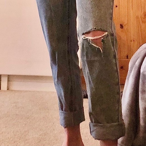 Th Creasa Blue Denim High Waisted Distressed Straight Leg Mom Jeans - Picture 9 of 9